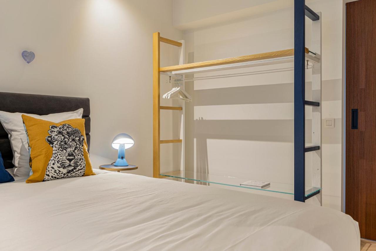 Vrijdagmarkt By Lit D'Art Apartment แอนต์เวิร์ป ภายนอก รูปภาพ