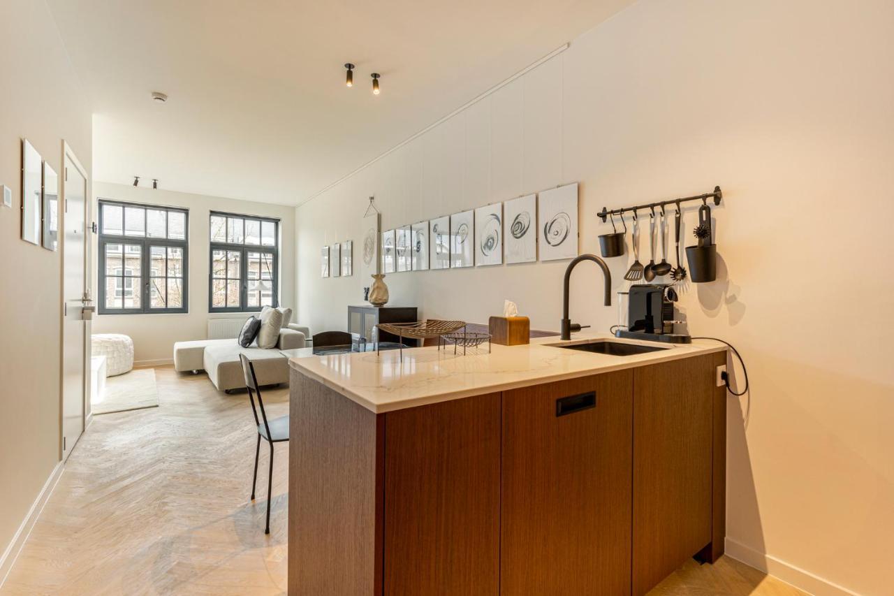 Vrijdagmarkt By Lit D'Art Apartment แอนต์เวิร์ป ภายนอก รูปภาพ