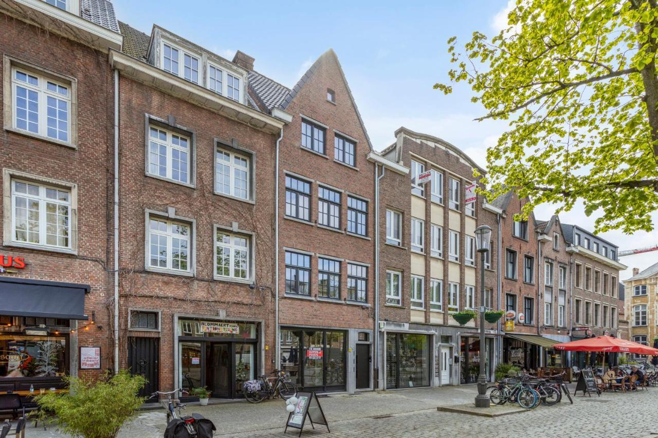 Vrijdagmarkt By Lit D'Art Apartment แอนต์เวิร์ป ภายนอก รูปภาพ